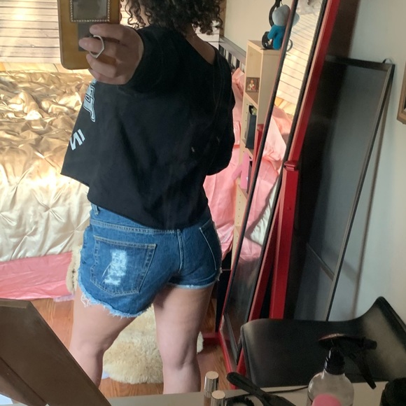 Rolling Stones top and ripped jean shorts size M - Picture 3 of 7